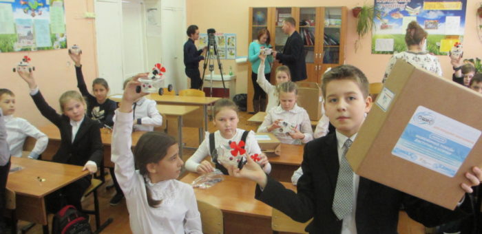 В Выксе школьники собрали сразу 26 машинок